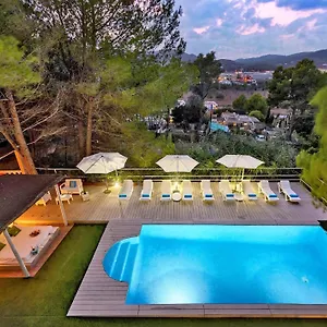 https://villa-montecristo.balearic-islands.net
