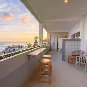 Sau Bali Beach House Canggu (Bali)